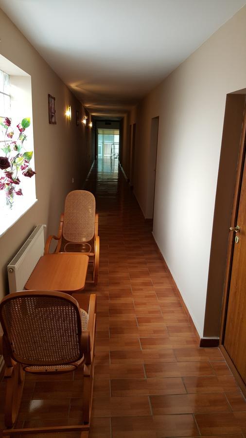 Pensiune Restaurant Avangarde Piteşti Kültér fotó