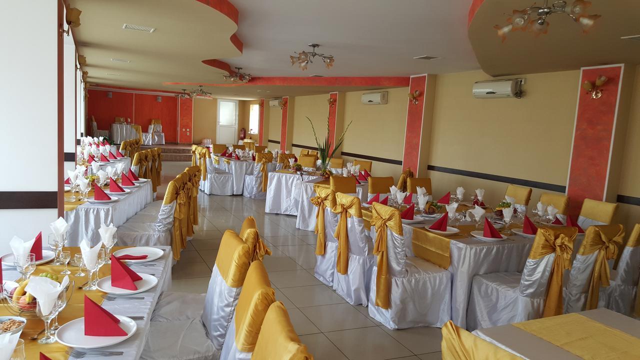 Pensiune Restaurant Avangarde Piteşti Kültér fotó